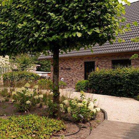 Vakantiehoeve 'De Zandrug' Stekene エクステリア 写真