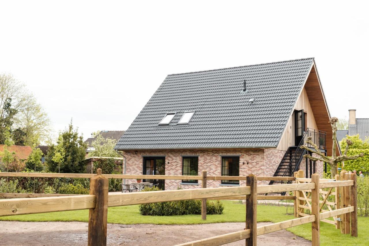 Vakantiehoeve 'De Zandrug' Stekene エクステリア 写真